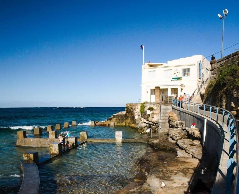The Blenheim Hotel Sidney Exterior foto